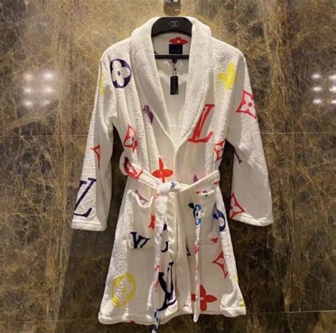 bathrobe louis vuitton|louis vuitton bath robe.